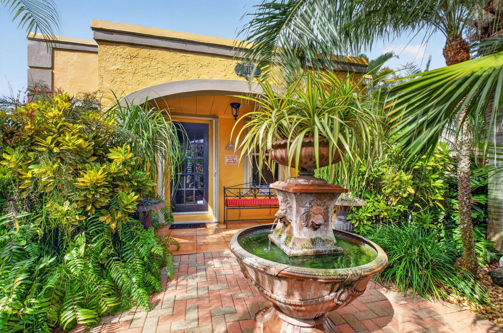 415 Colonial Road, West Palm Beach, FL 33405 Photo