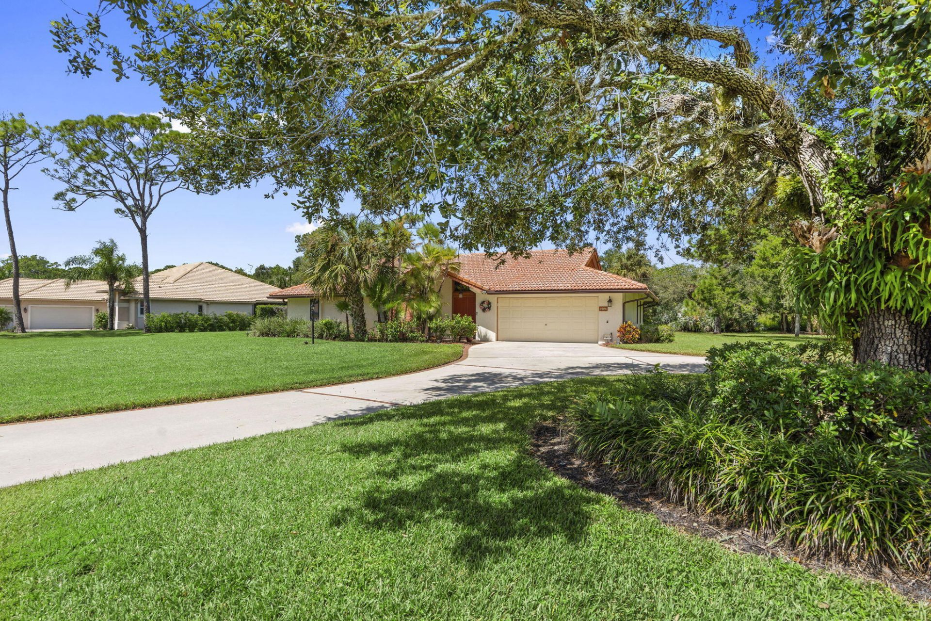 9457 Meadowood Drive, Fort Pierce, FL 34951 Photo