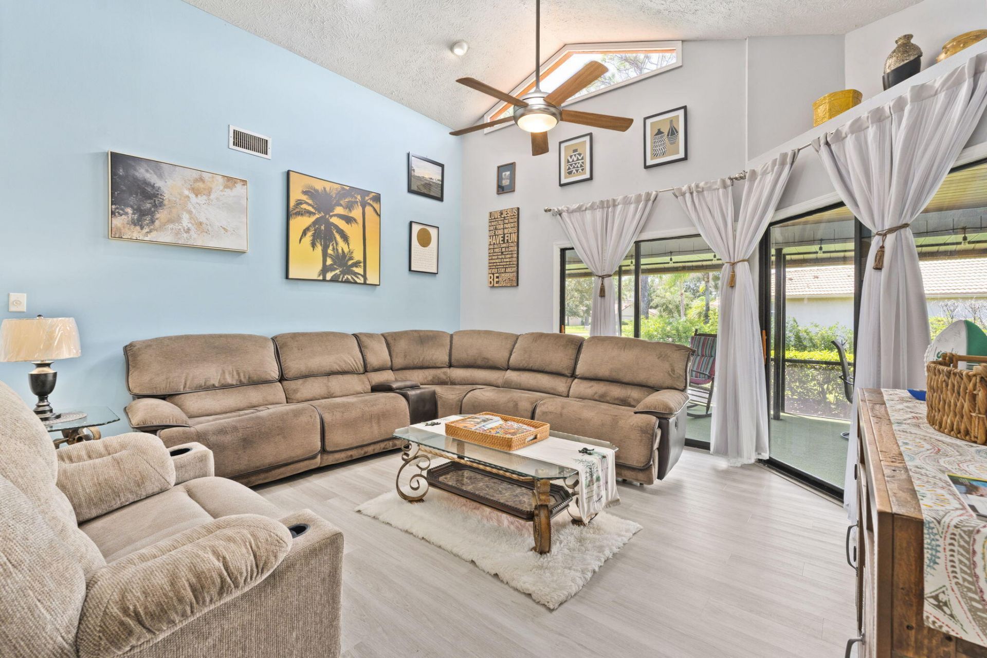 9457 Meadowood Drive, Fort Pierce, FL 34951 Photo