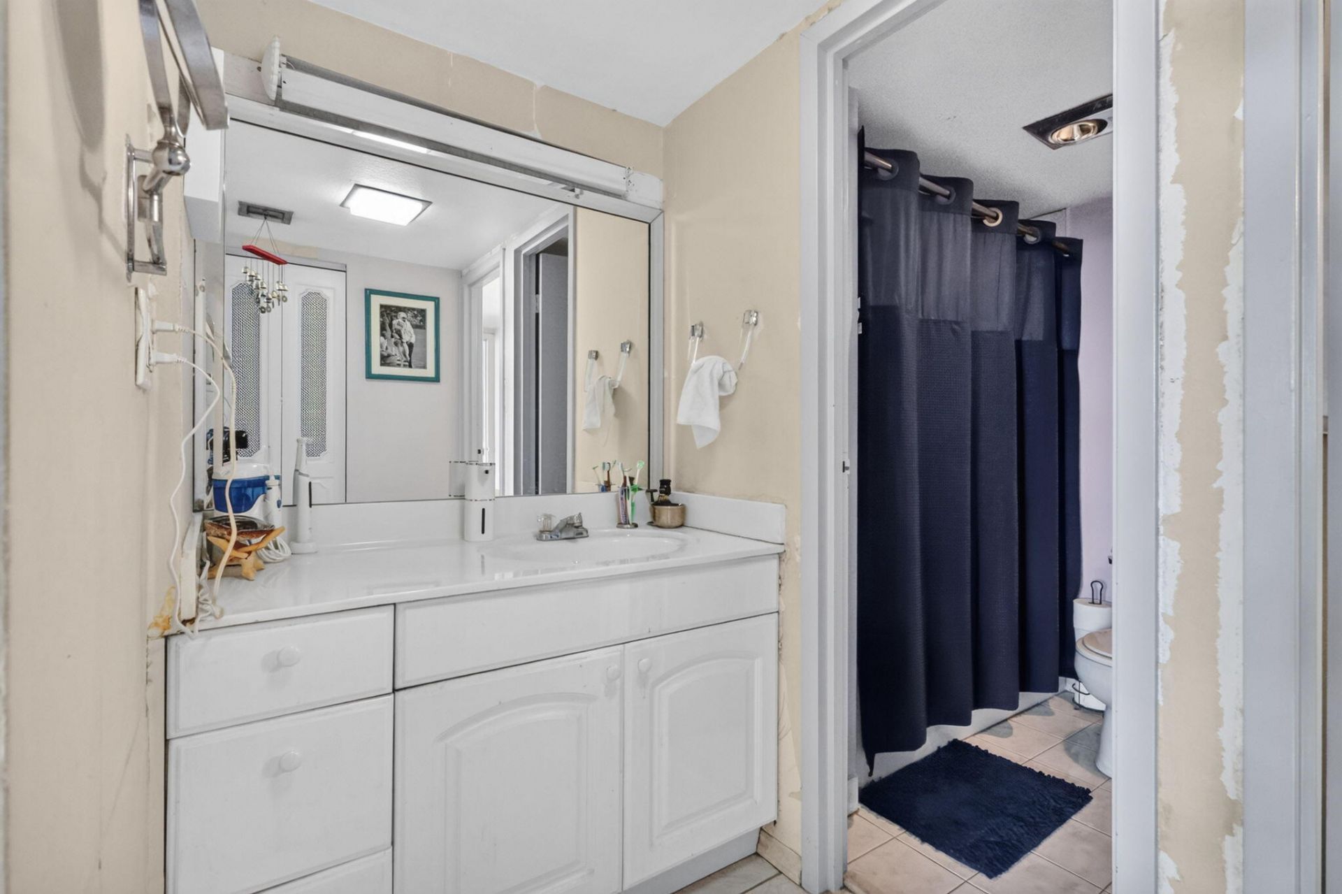 3625 N Country Club Drive, Unit 1807, Aventura, FL 33180 Photo