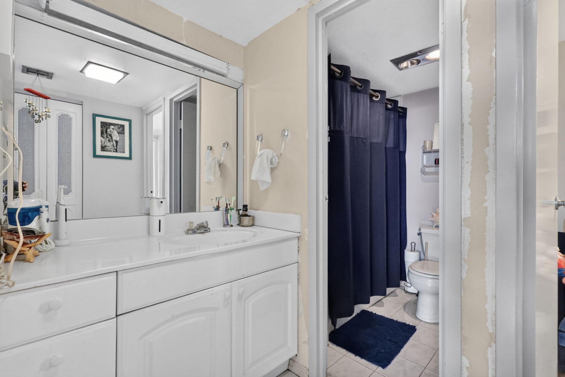 3625 N Country Club Drive, Unit 1807, Aventura, FL 33180 Photo