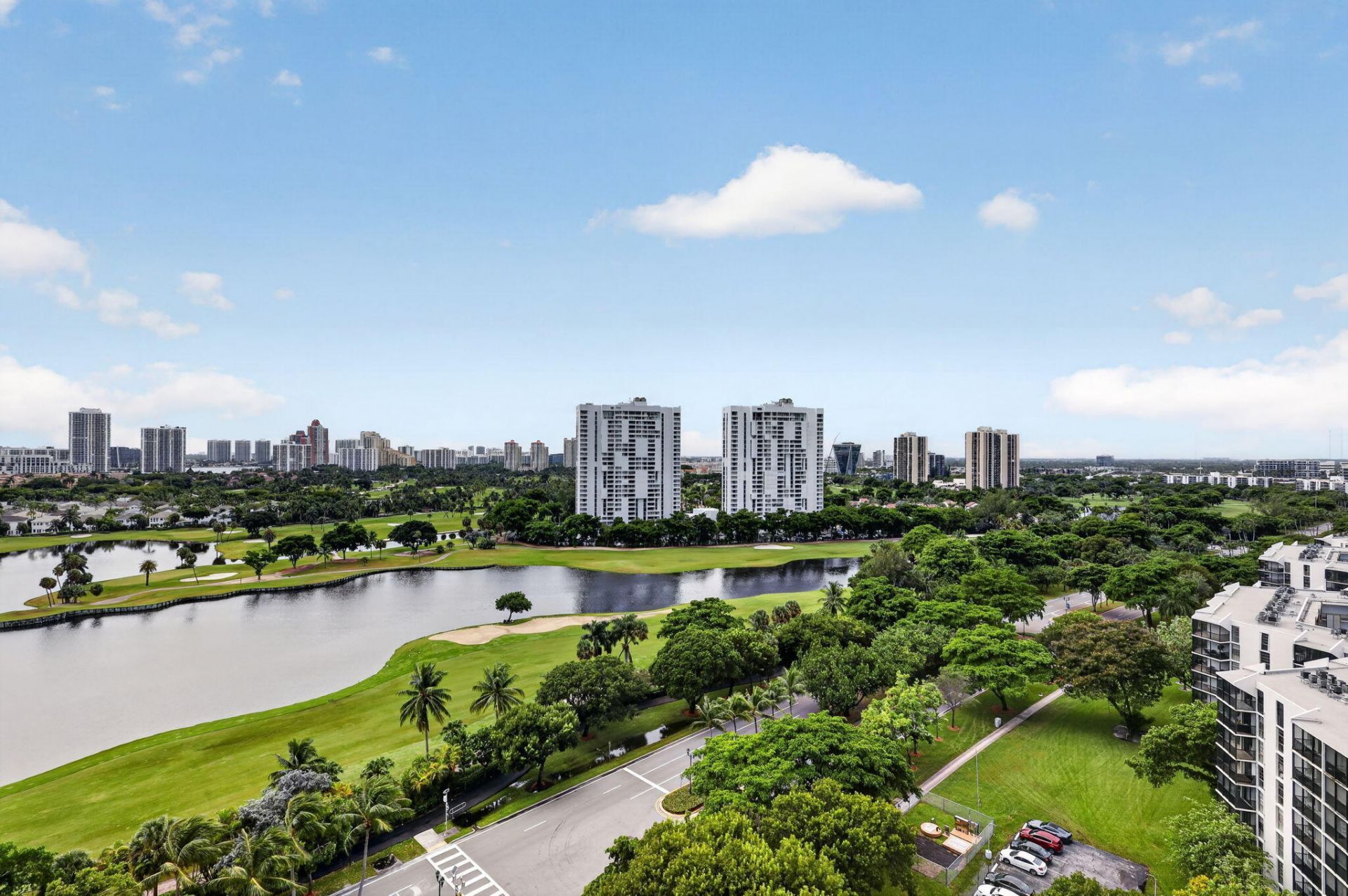 3625 N Country Club Drive, Unit 1807, Aventura, FL 33180 Photo