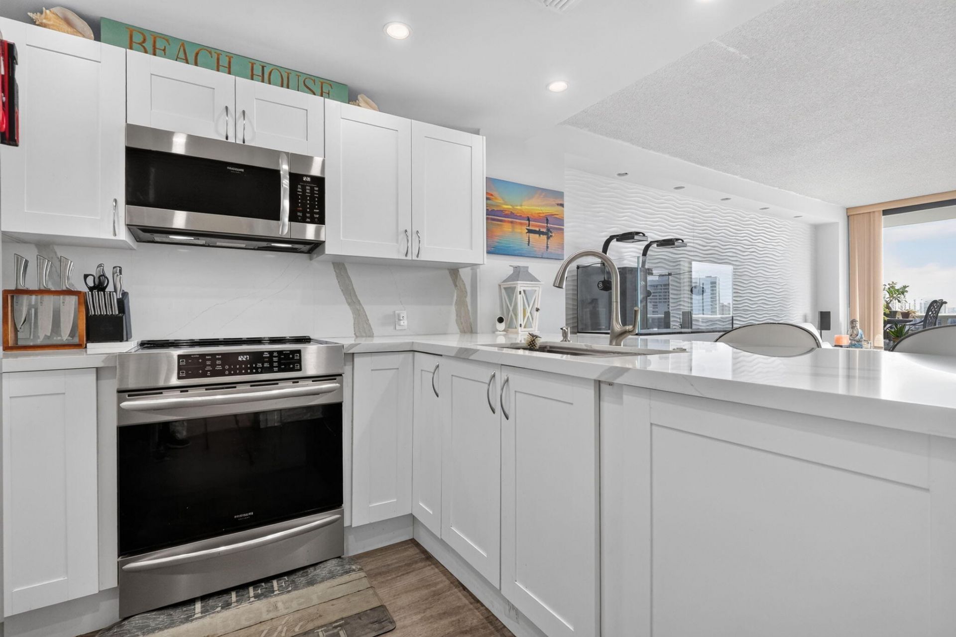 3625 N Country Club Drive, Unit 1807, Aventura, FL 33180 Photo