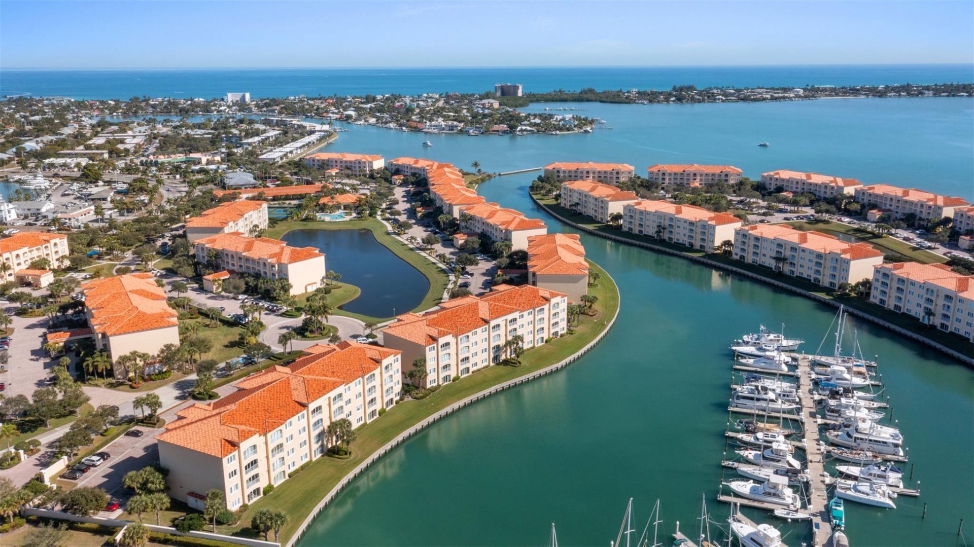 9 Harbour Isle Drive E, Unit 102, Fort Pierce, FL 34949 Photo