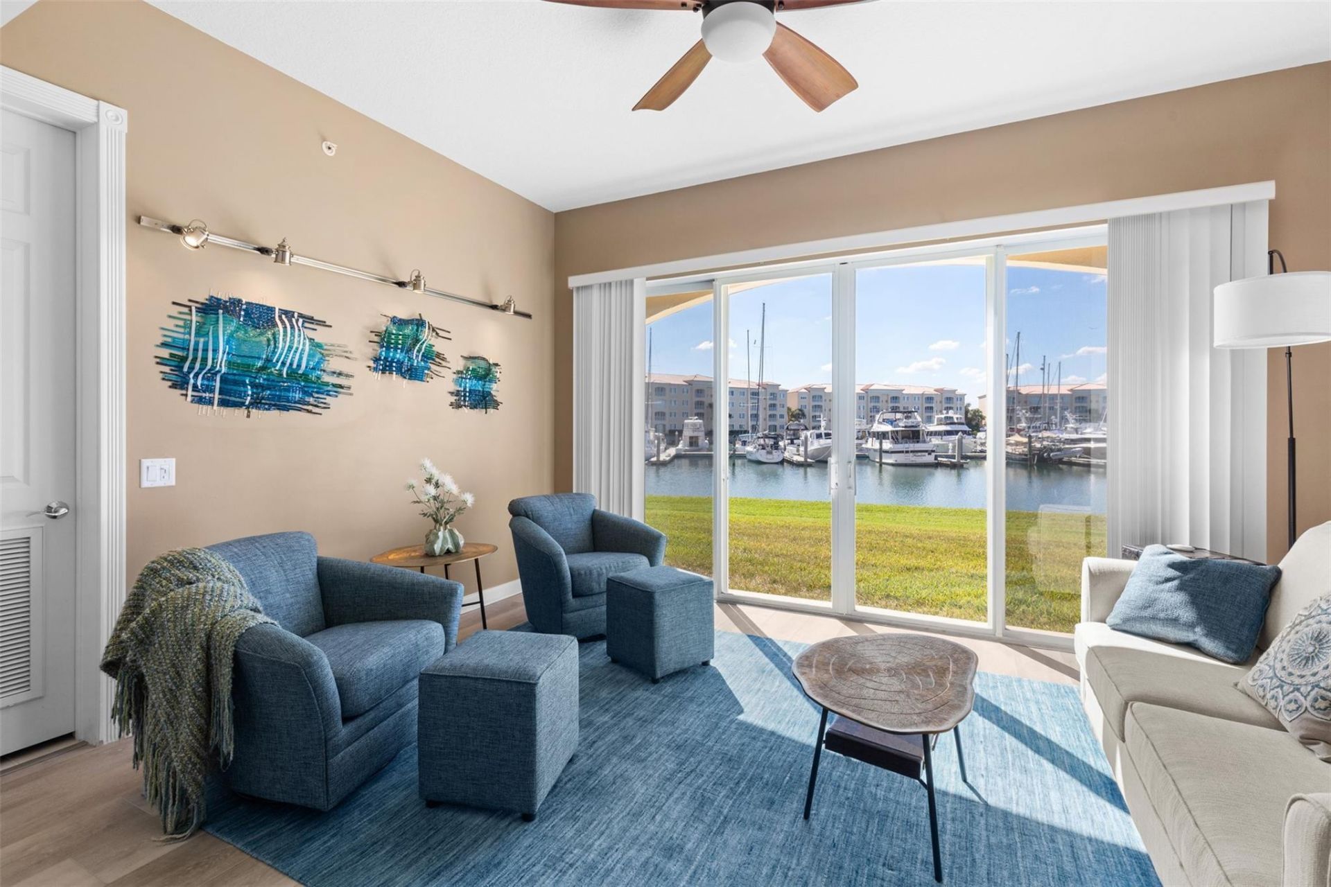 9 Harbour Isle Drive E, Unit 102, Fort Pierce, FL 34949 Photo