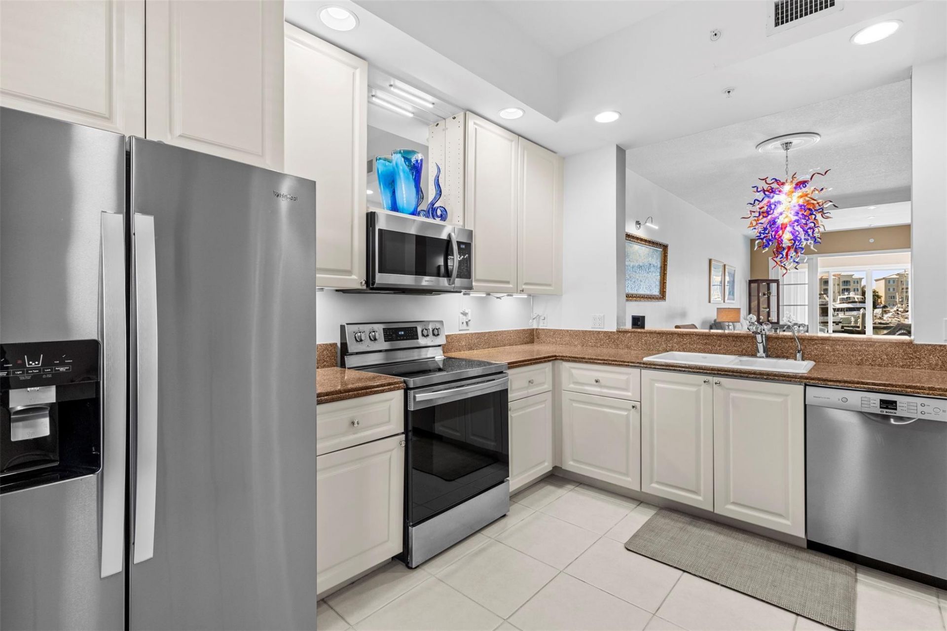 9 Harbour Isle Drive E, Unit 102, Fort Pierce, FL 34949 Photo