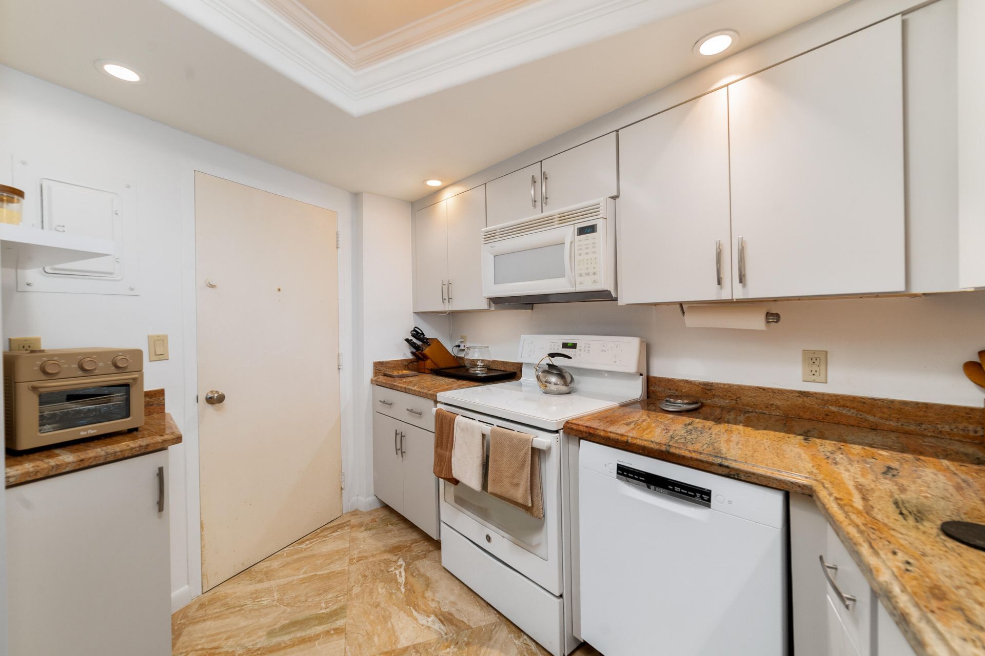 1000 Lowry Street, Unit 6H, Delray Beach, FL 33483 Photo