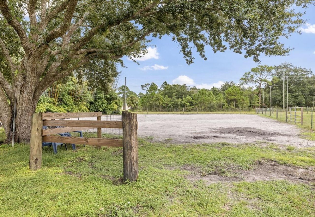 13351 NE 22nd Avenue, Okeechobee, FL 34972 Photo