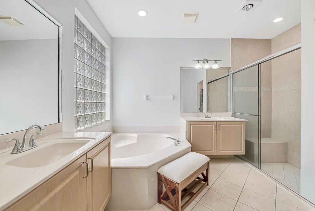 7546 Pebble Shores Terrace, Lake Worth, FL 33467 Photo