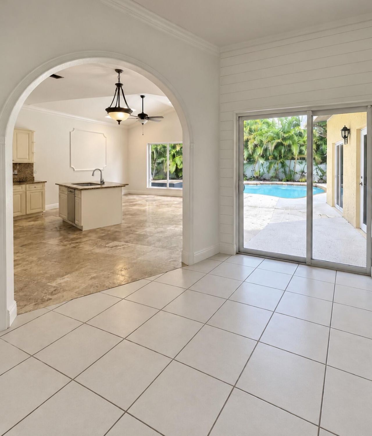 2465 Kimmie Drive, Hollywood, FL 33026 Photo