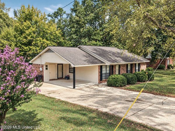 115 Marie Street, Batesville, MS 38606