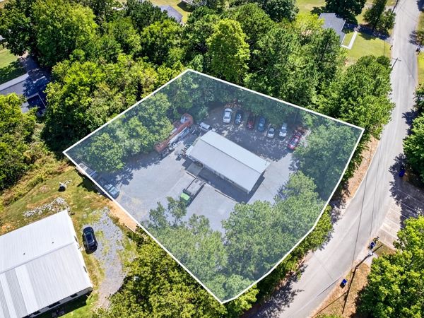 1040 Whisperwood Trl NE, Cleveland, TN 37312