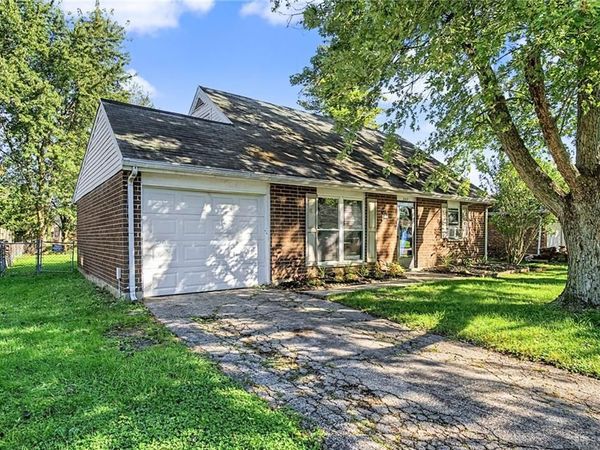 2517 Foxchase Court, Troy, OH 45373