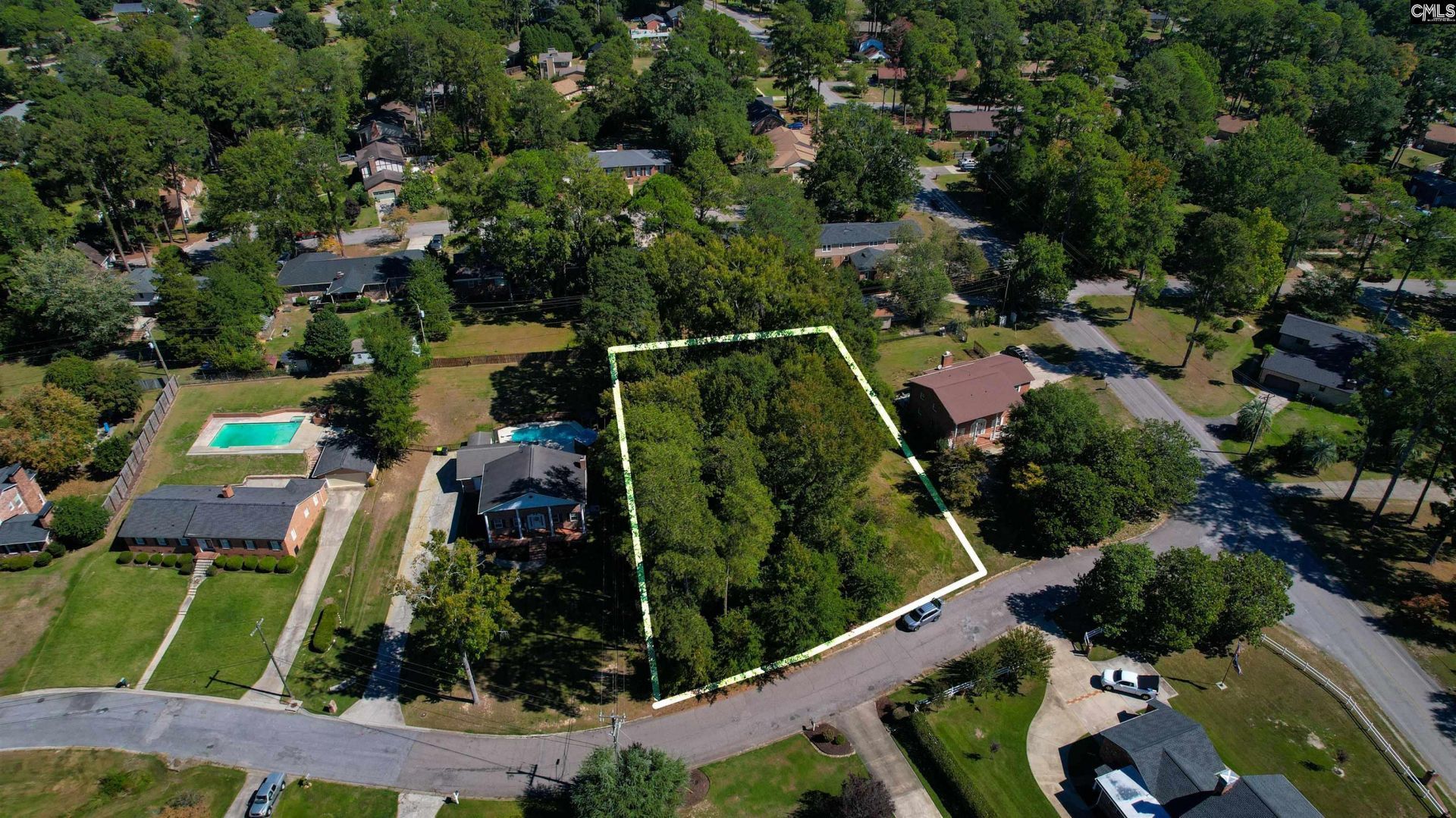 300 Harrow Drive  Photo 11