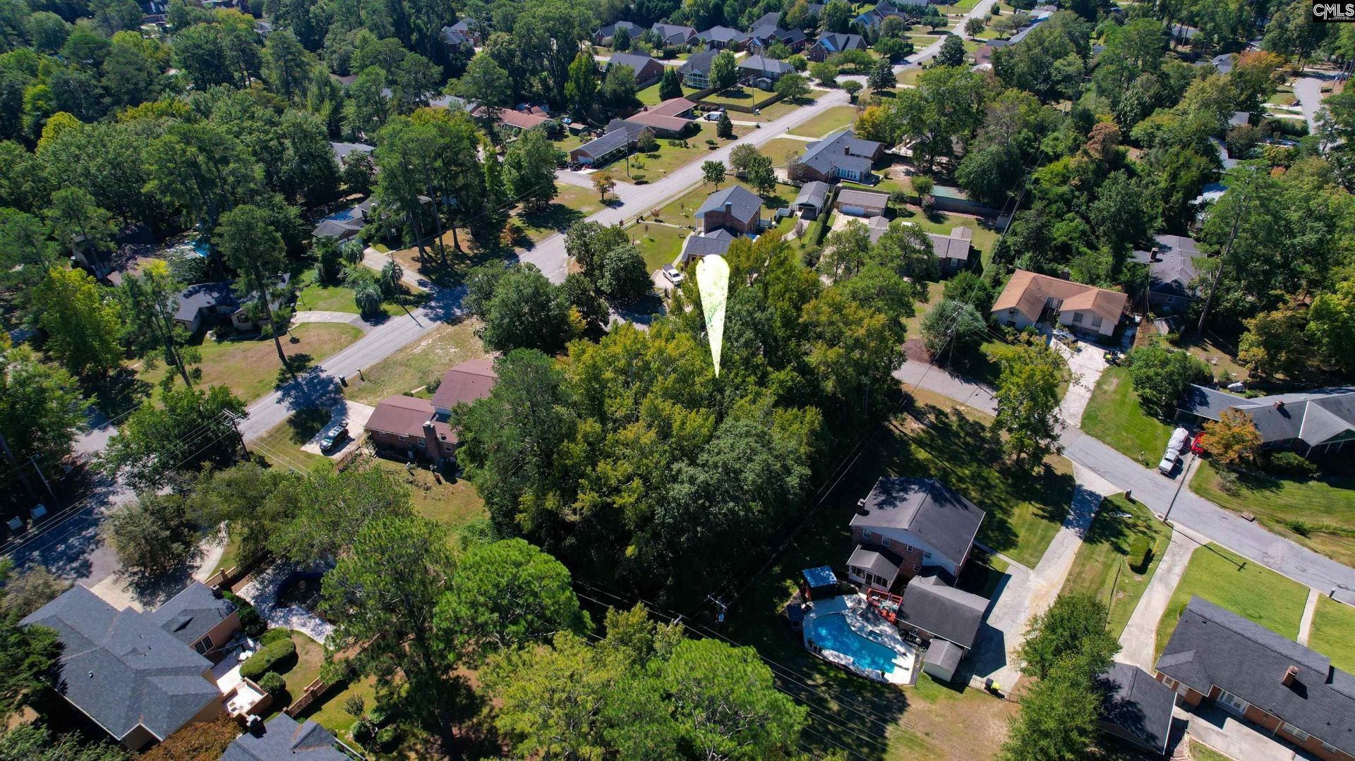 300 Harrow Drive  Photo 15