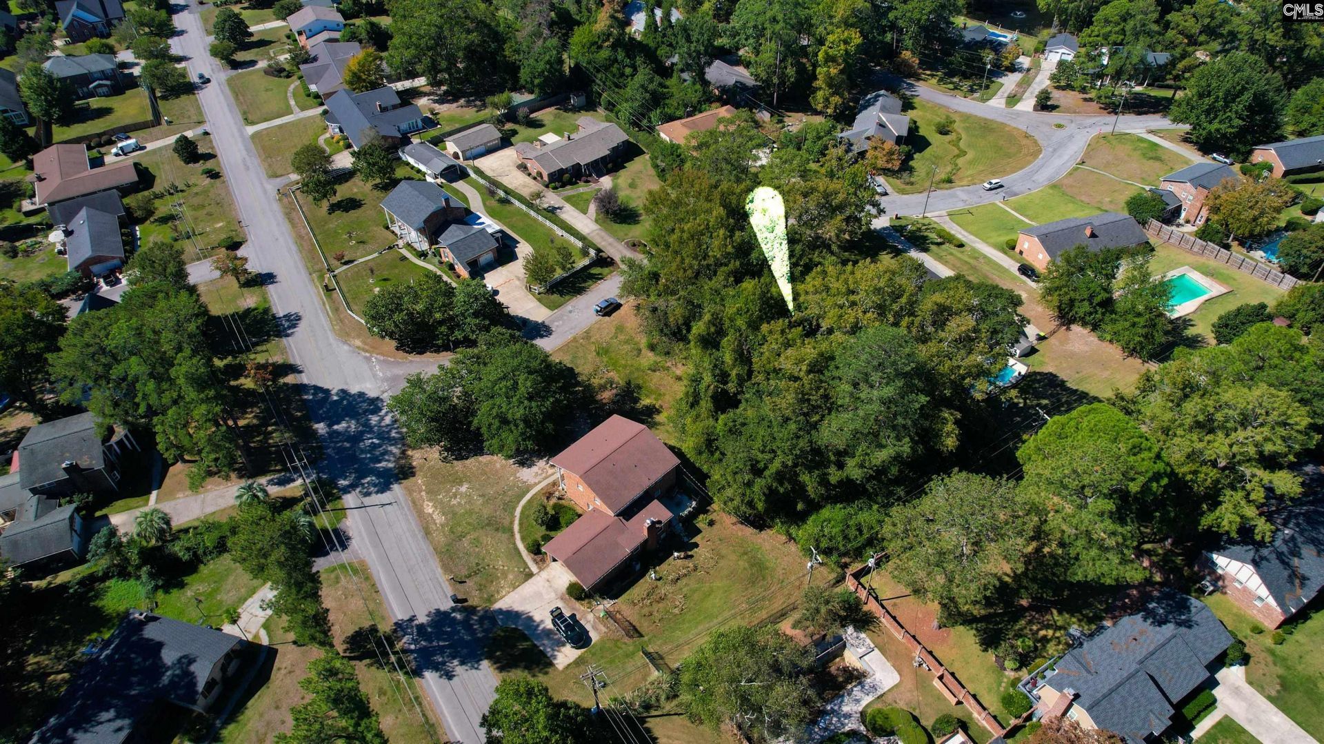 300 Harrow Drive  Photo 16