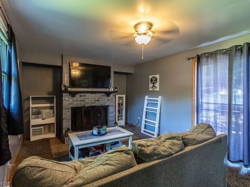 525 Towson Drive NW, Warren, OH 44483 Photo 10