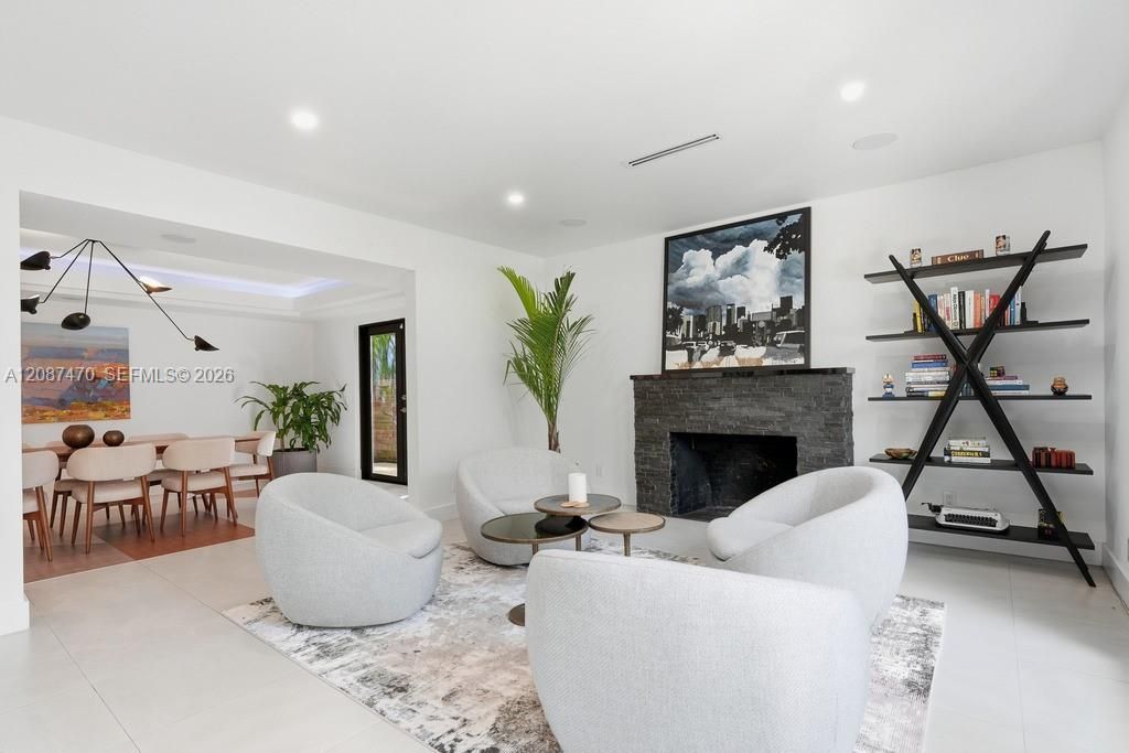 2225 Meridian Ave, Miami Beach, FL 33139 Photo