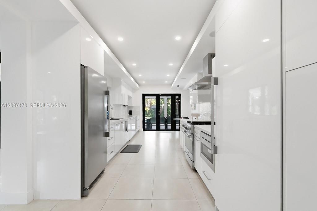 2225 Meridian Ave, Miami Beach, FL 33139 Photo