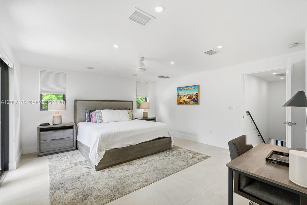 2225 Meridian Ave, Miami Beach, FL 33139 Photo
