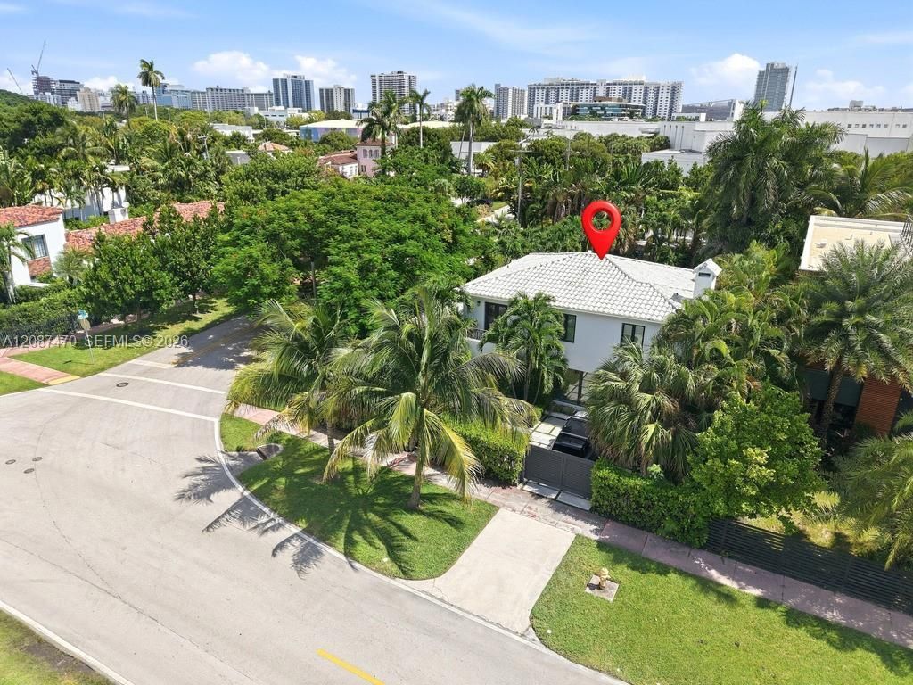 2225 Meridian Ave, Miami Beach, FL 33139 Photo