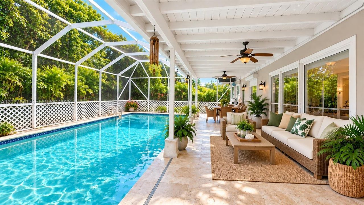 9325 SW 178th Ter , Palmetto Bay, FL 33157 Photo