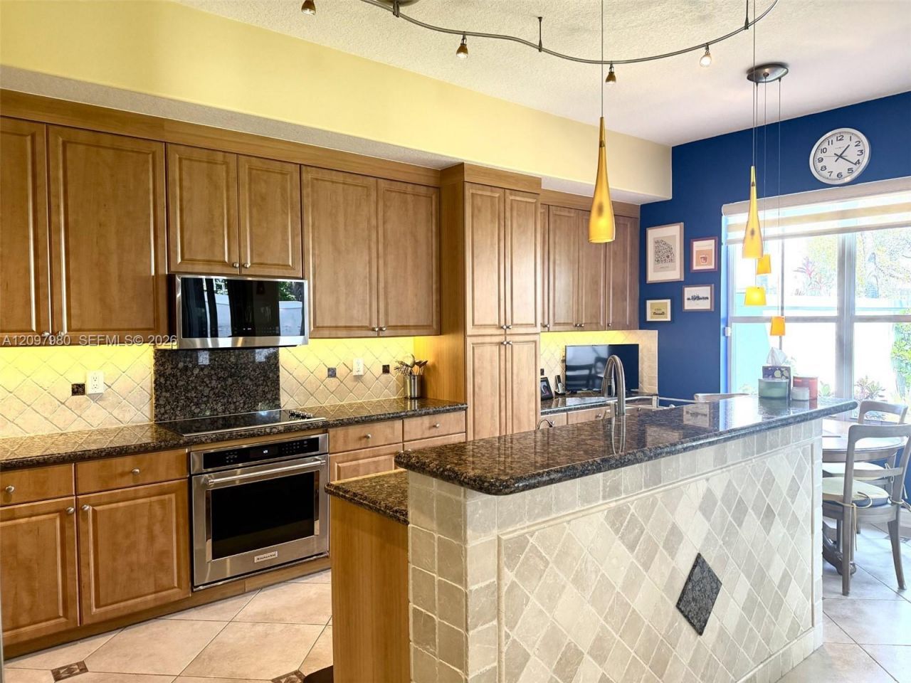 3191 NE 211th Ter , Aventura, FL 33180 Photo