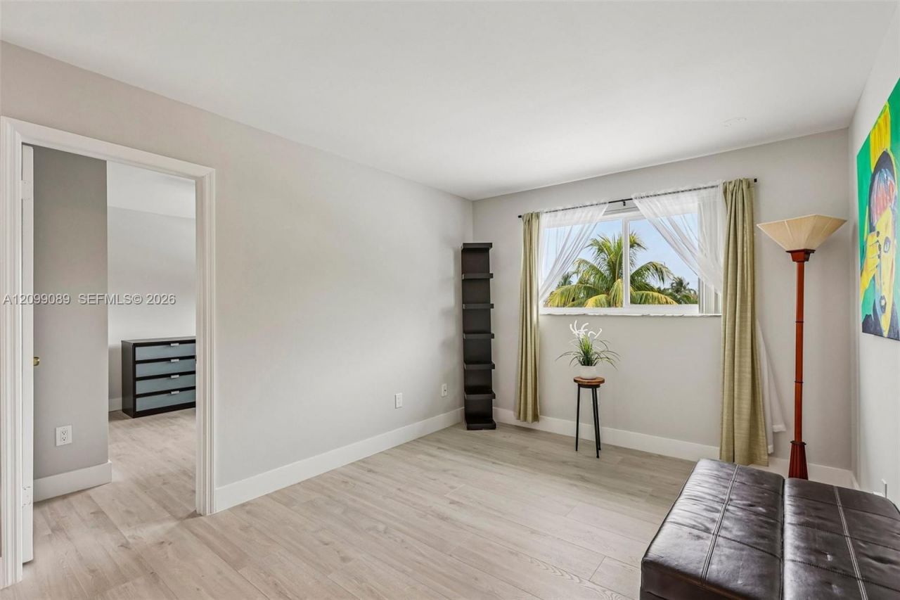 5821 Hawkes Bluff Ave , Davie, FL 33331 Photo