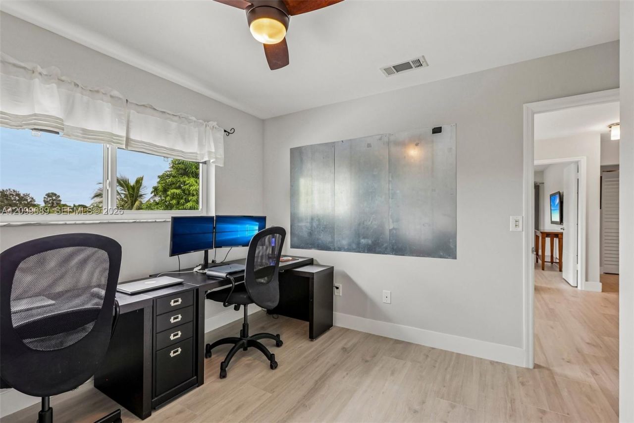 5821 Hawkes Bluff Ave , Davie, FL 33331 Photo