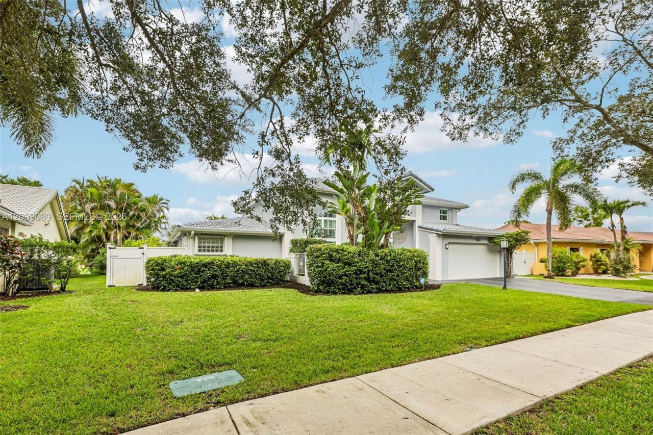 5821 Hawkes Bluff Ave , Davie, FL 33331 Photo