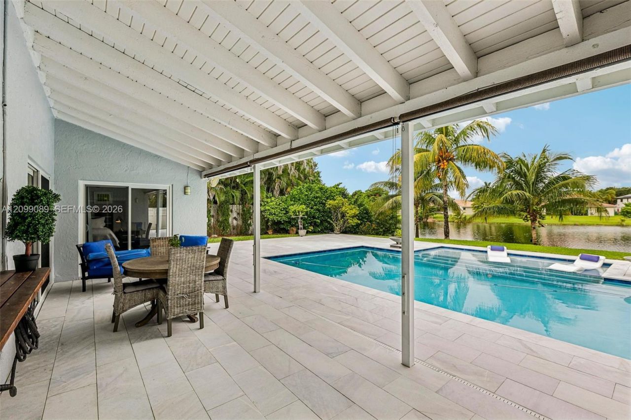 5821 Hawkes Bluff Ave , Davie, FL 33331 Photo