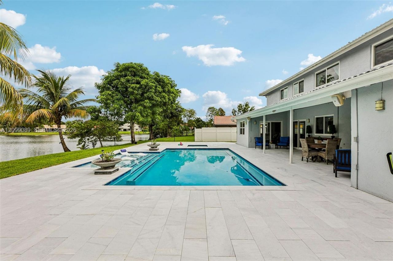 5821 Hawkes Bluff Ave , Davie, FL 33331 Photo