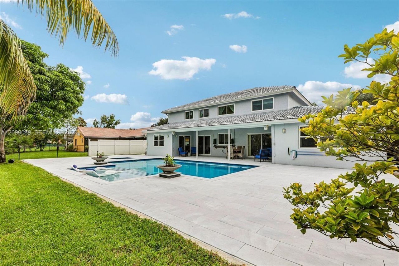 5821 Hawkes Bluff Ave , Davie, FL 33331 Photo