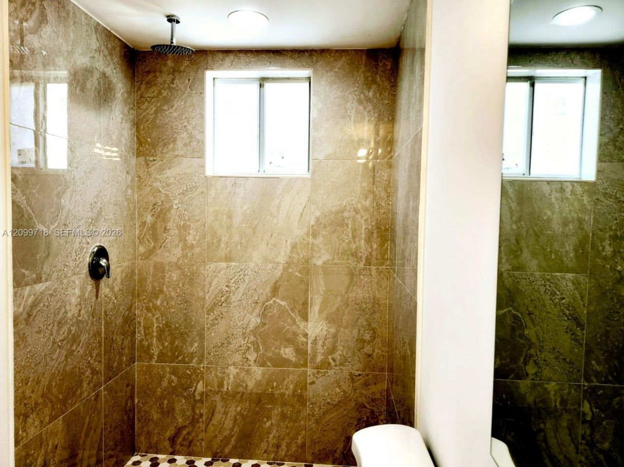 580 NW 34th St, Unit 5, Miami, FL 33127 Photo