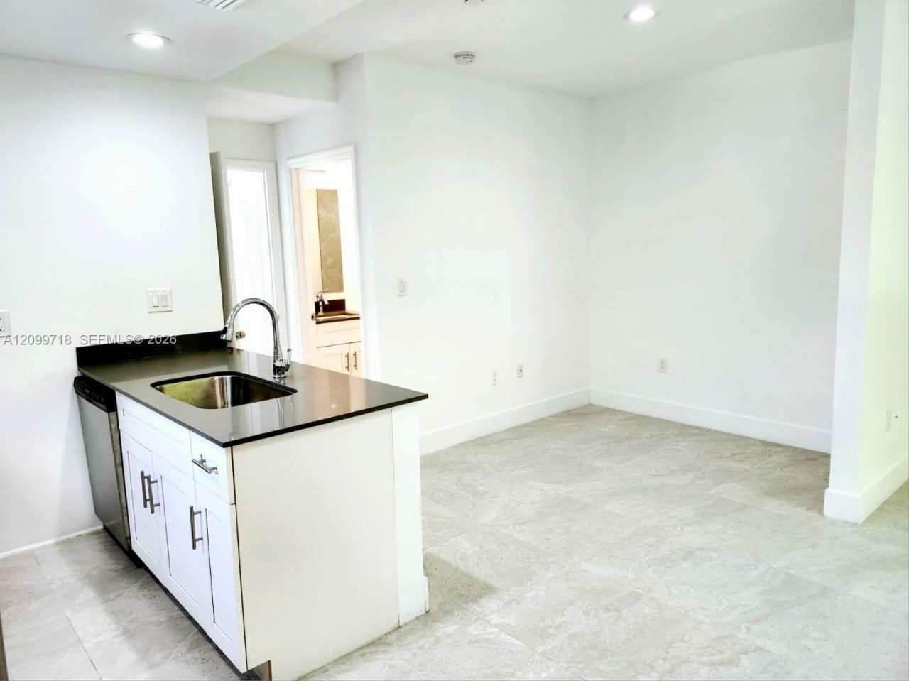 580 NW 34th St, Unit 5, Miami, FL 33127 Photo