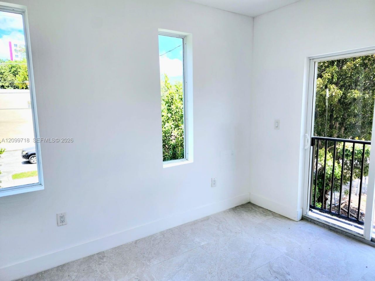 580 NW 34th St, Unit 5, Miami, FL 33127 Photo