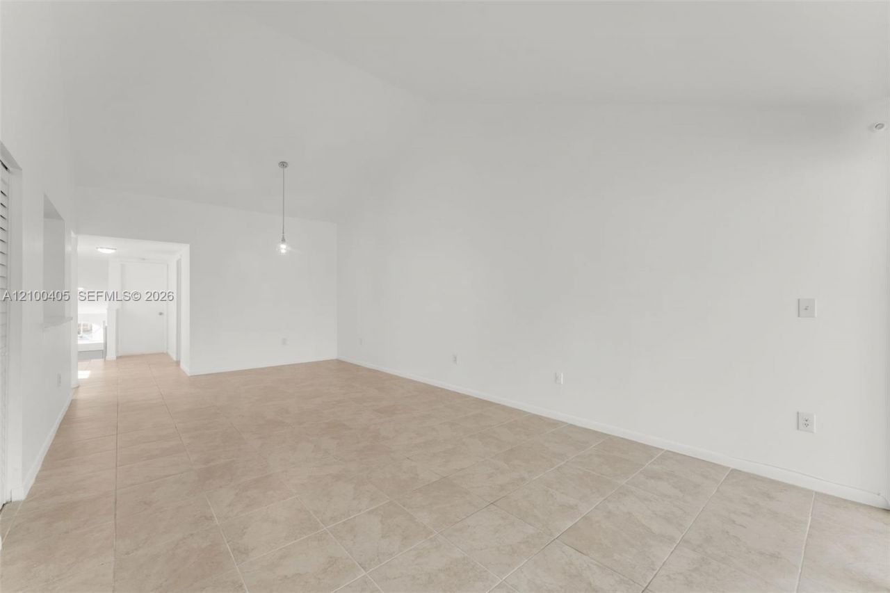 4737 NW 97th Ct , Unit 58, Doral, FL 33178 Photo