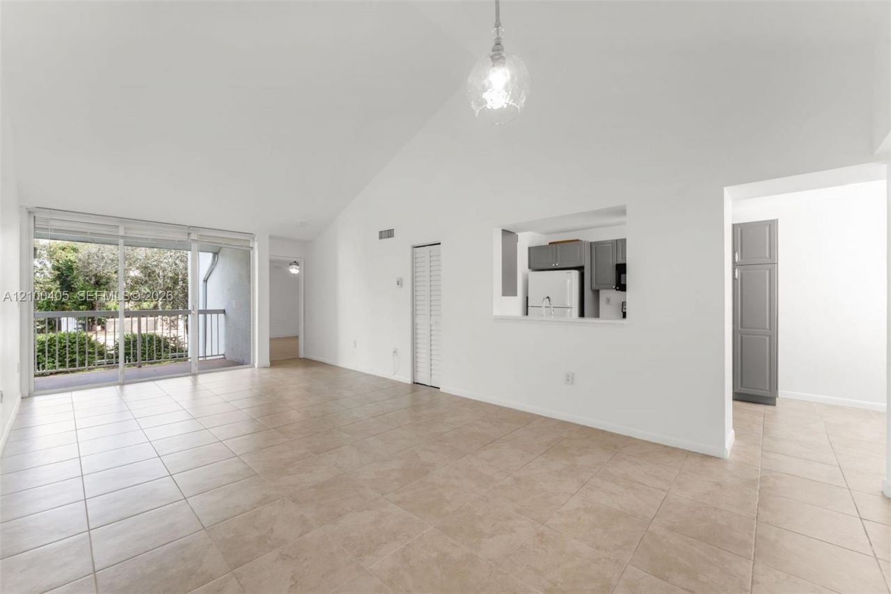 4737 NW 97th Ct , Unit 58, Doral, FL 33178 Photo