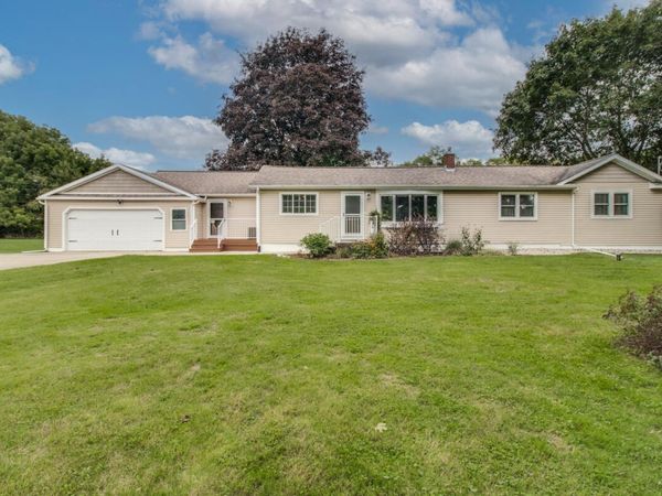 5642 N 38th Street, Augusta, MI 49012