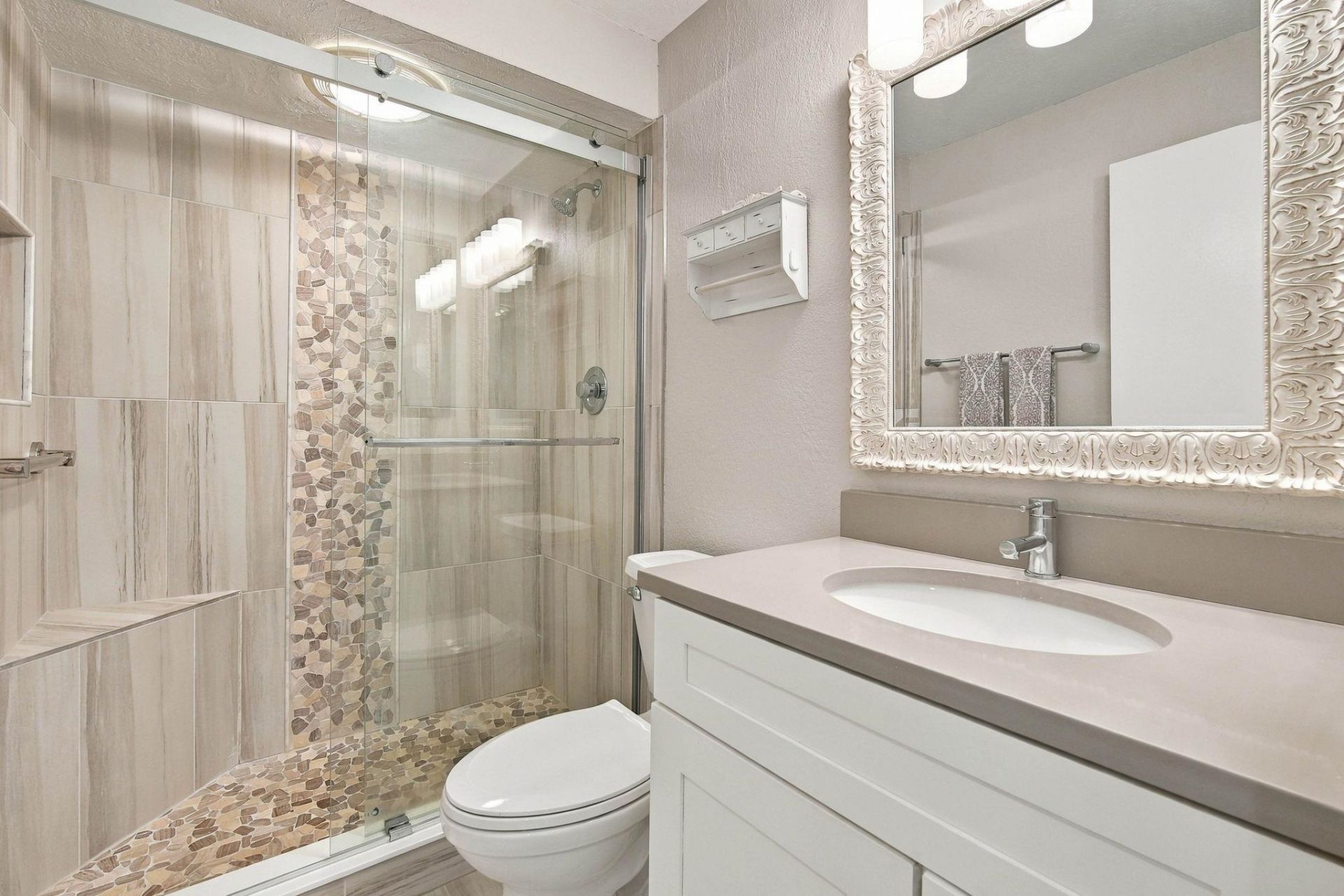 1299 Middle Gulf Dr, Unit 223, Sanibel, FL 33957 Photo