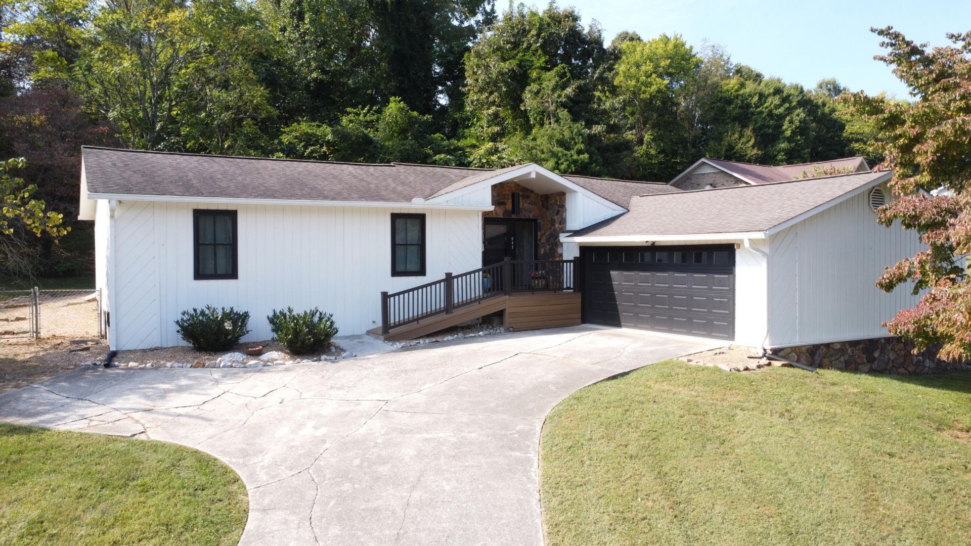 947 Mountain Laurel Road, Morristown, TN 37814 Main Photo