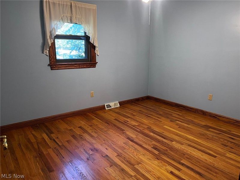6160 Highland Avenue, Lordstown, OH 44481 Photo 17
