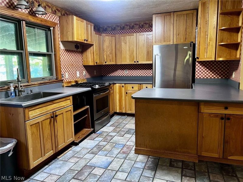 6160 Highland Avenue, Lordstown, OH 44481 Photo 4