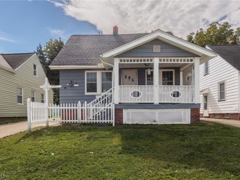 3405 Torrington Avenue , Parma, OH 44134 Photo 2