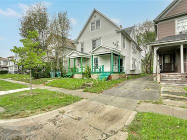 224 Cedarwood Terrace, Rochester, NY 14609
