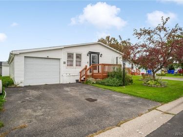 550 Birchwood Drive, Lockport, NY 14094