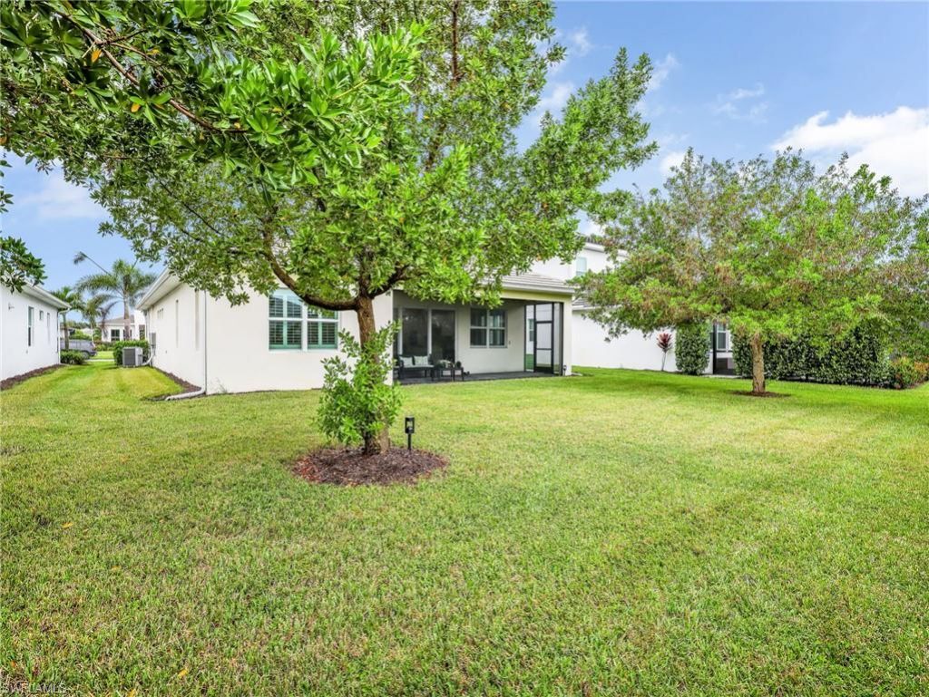 9078 Montserrat Dr, Naples, FL 34114 Photo