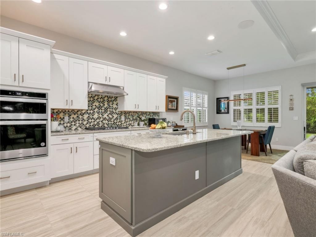 9078 Montserrat Dr, Naples, FL 34114 Photo