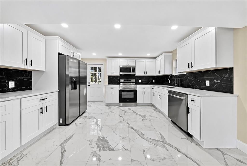 1436 SE 25th Ter, Cape Coral, FL 33904 Photo