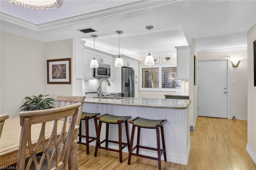 200 Periwinkle Way, Unit 232, Sanibel, FL 33957 Photo